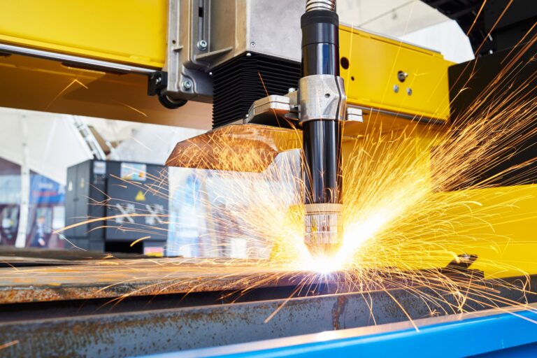 Maximizing Efficiency with Advanced Laser and Plasma Cutting Techniques (1)